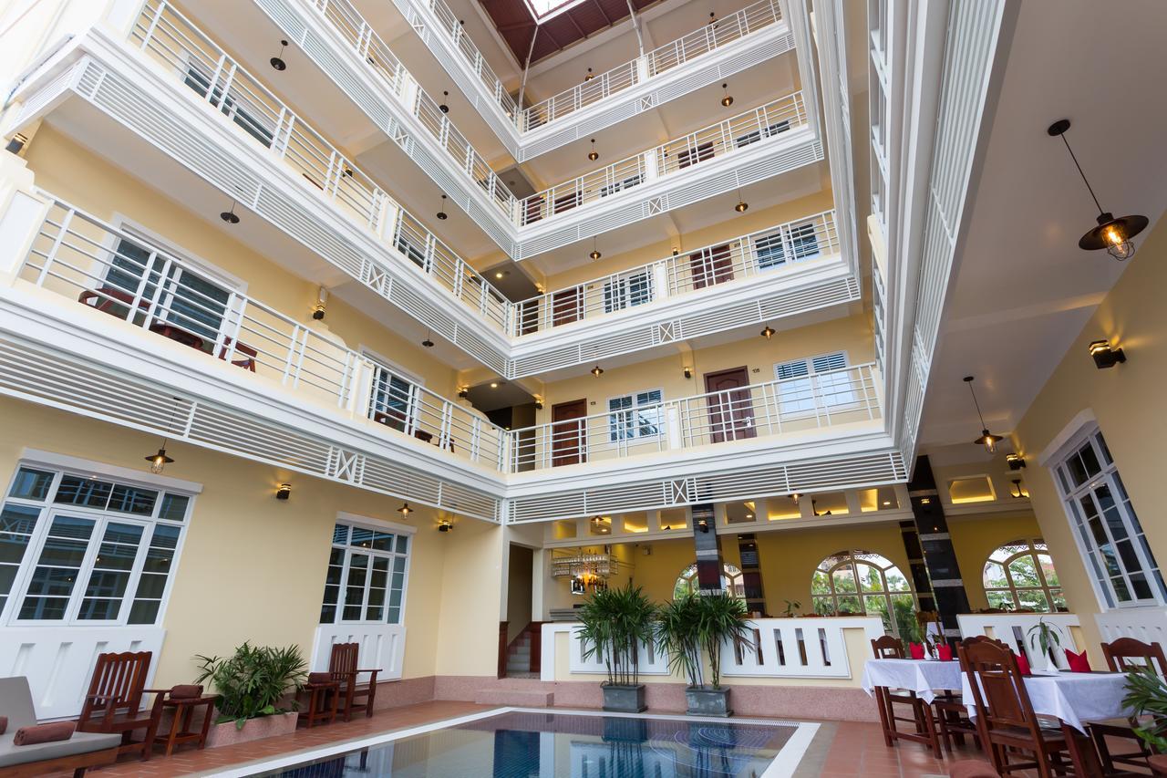 Grand Bayon Siem Reap Hotel Екстериор снимка