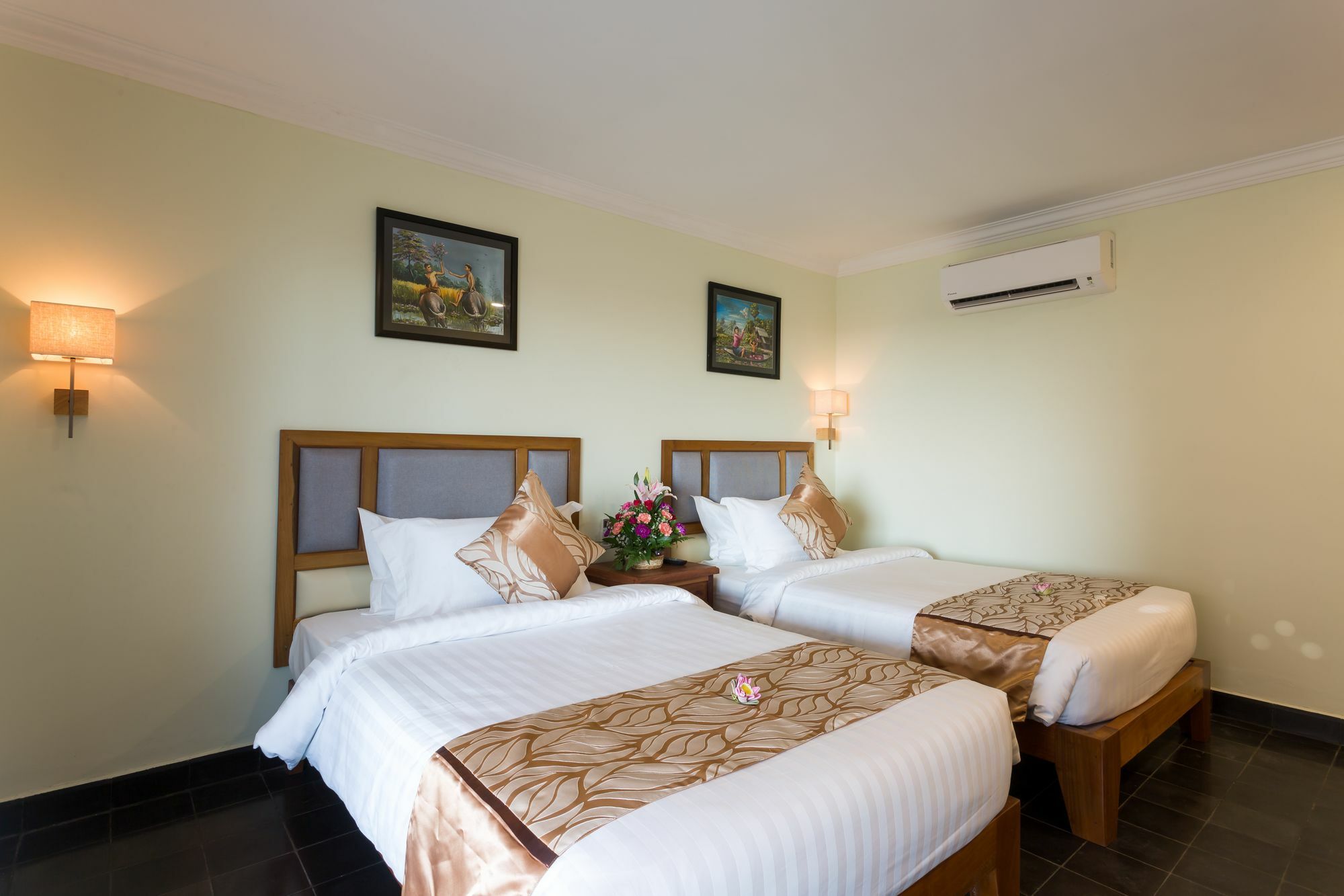 Grand Bayon Siem Reap Hotel Екстериор снимка