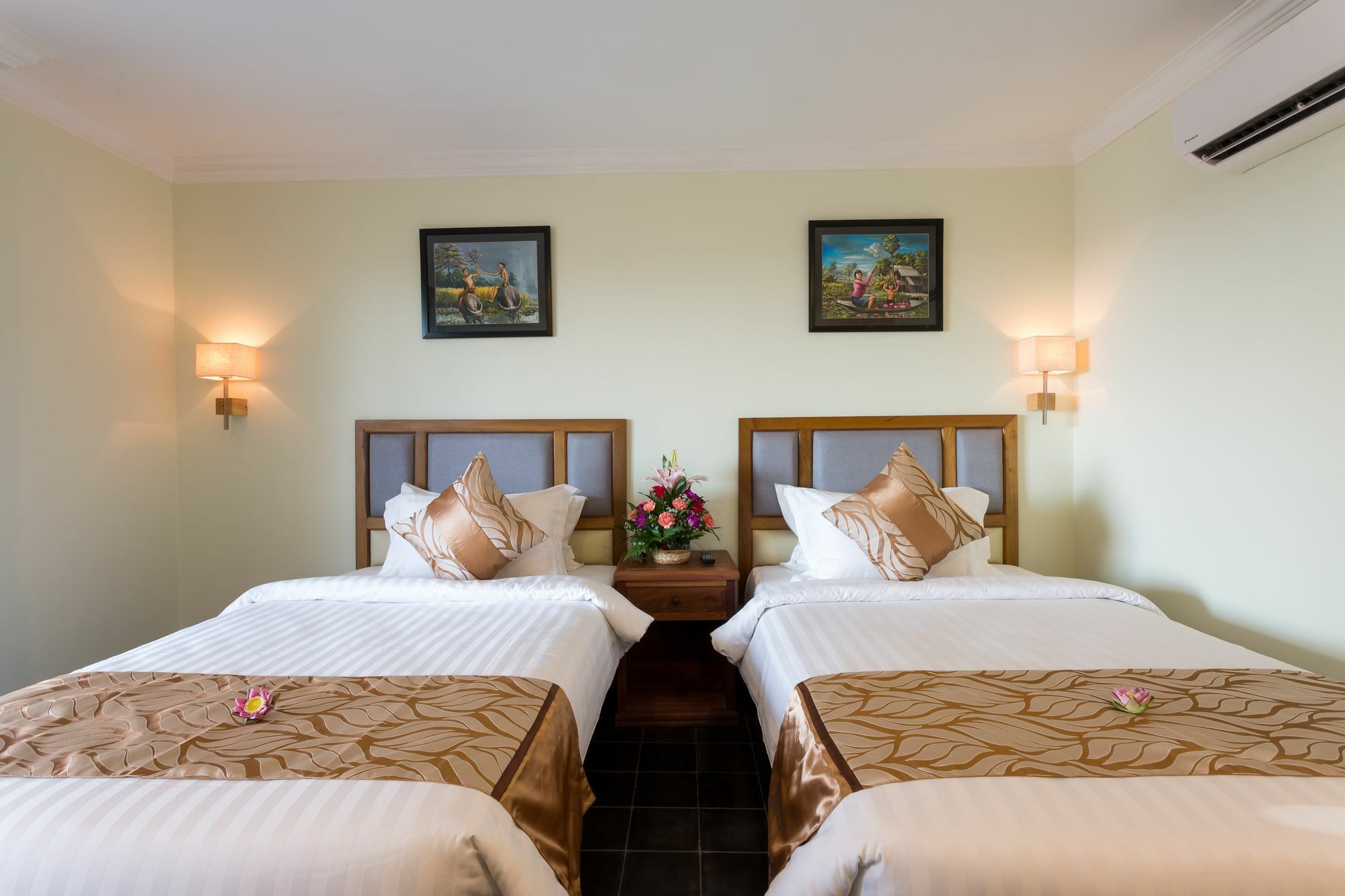 Grand Bayon Siem Reap Hotel Екстериор снимка