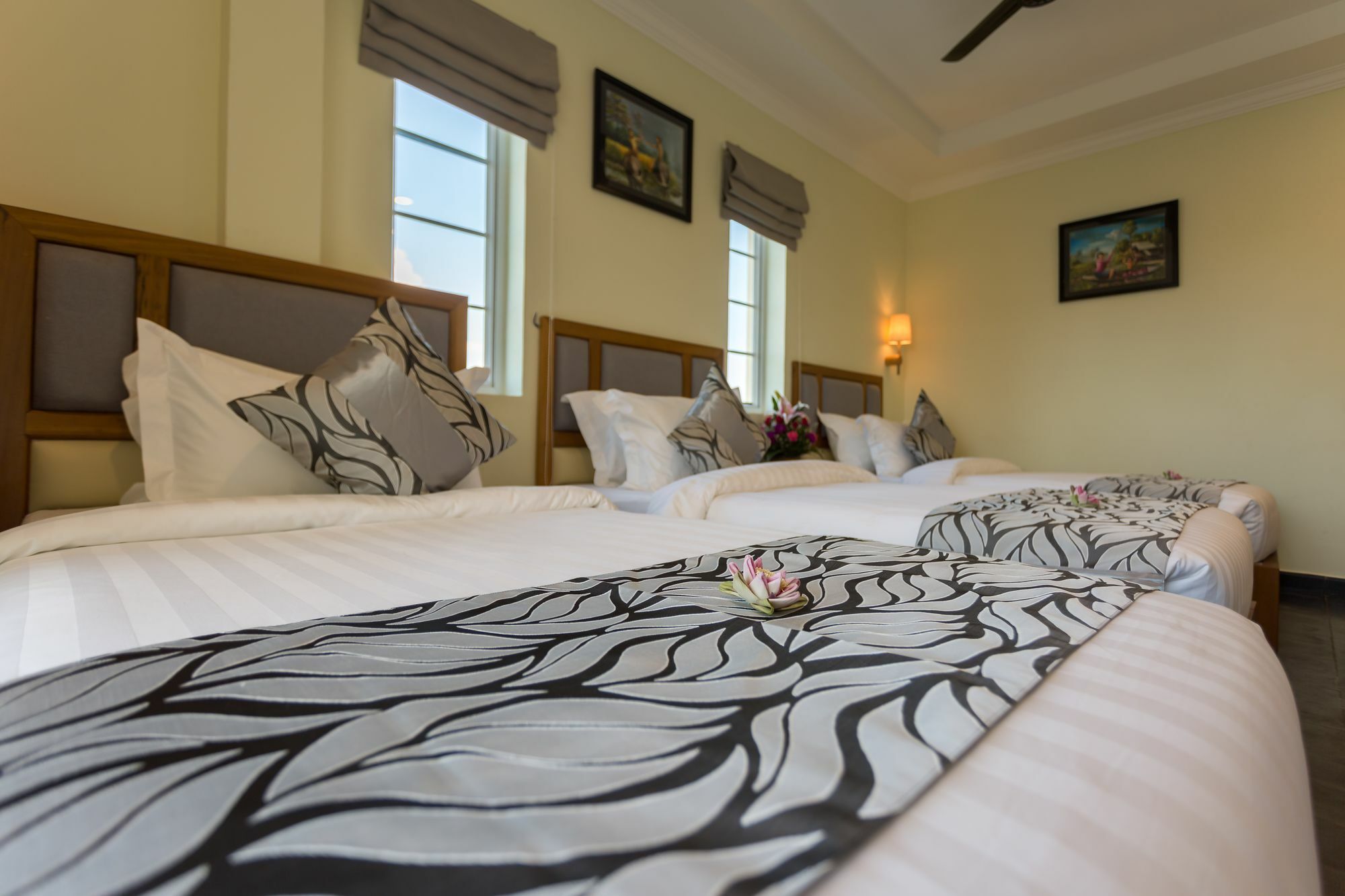 Grand Bayon Siem Reap Hotel Екстериор снимка